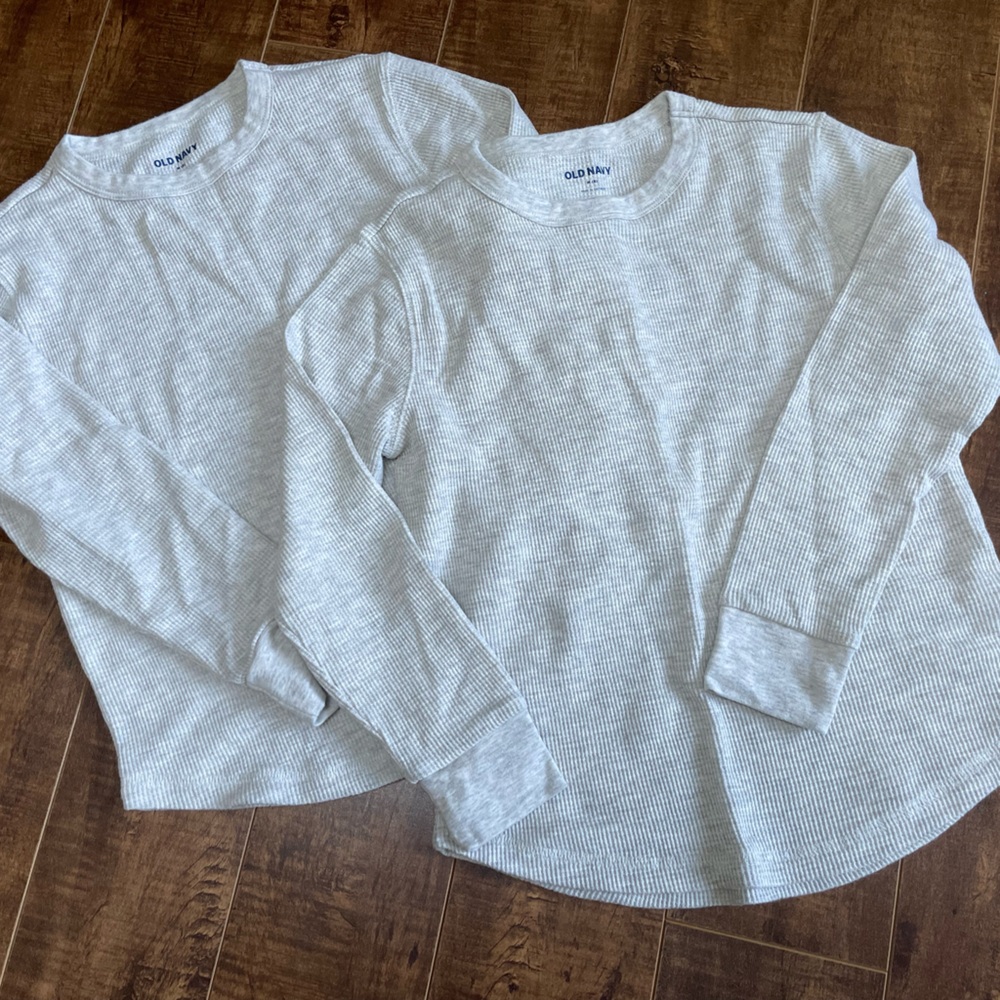Set of 2, Old Navy Light Gray Thermal Tops